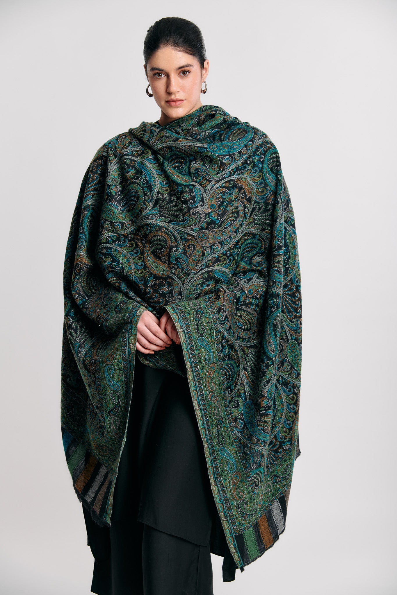 Wool Kaani Border Shawl