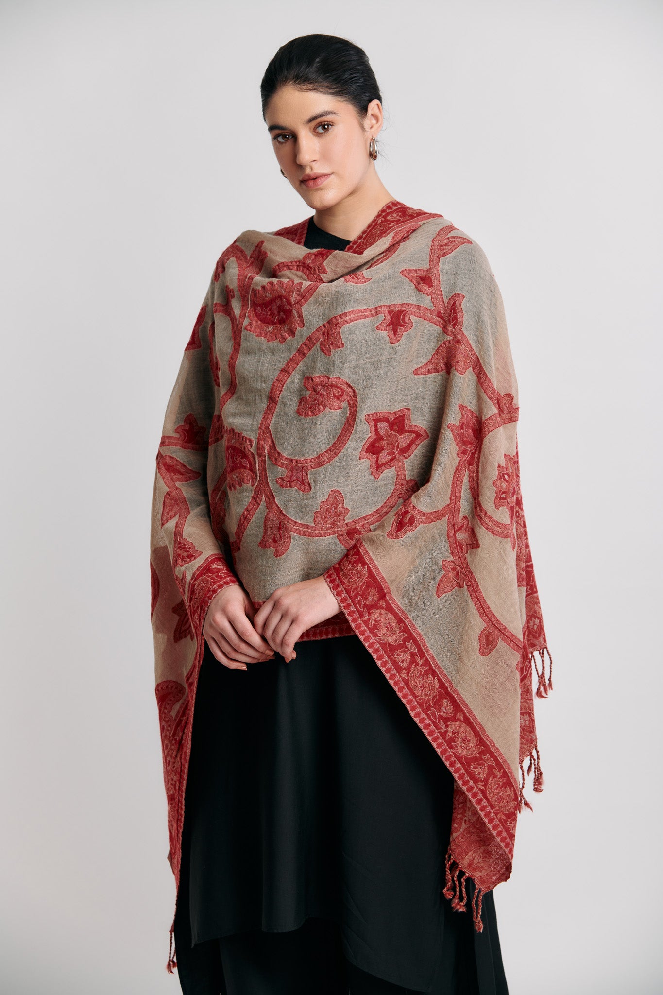 100% Broiled Wool Stole