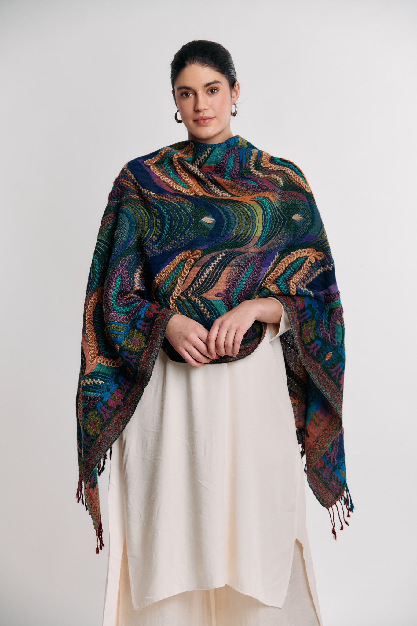 Broiled Wool Embroidered Stole