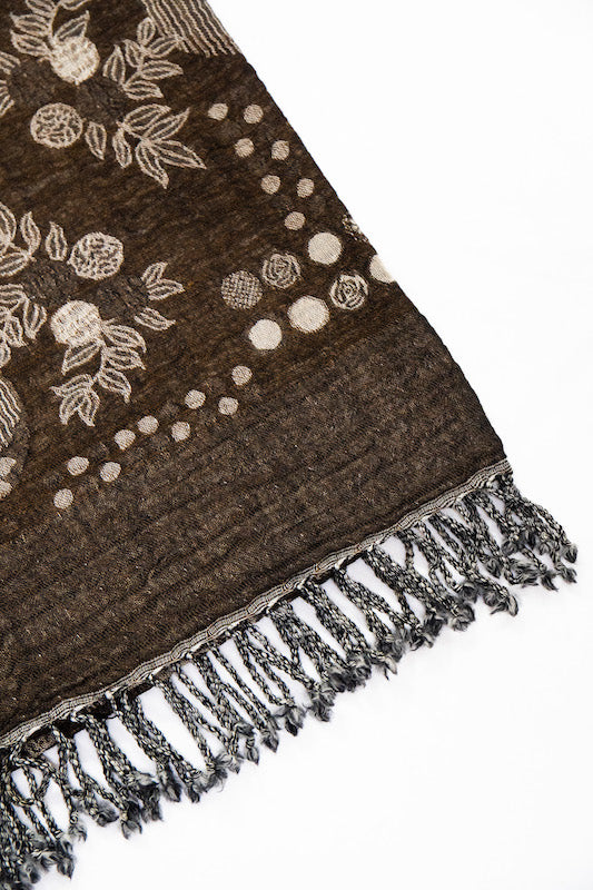 100% Broiled Wool Stole